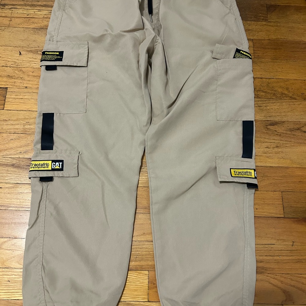 Men's Tan Cargo Pants